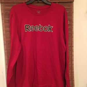 💋Men’s Reebok Red sleepwear shirt